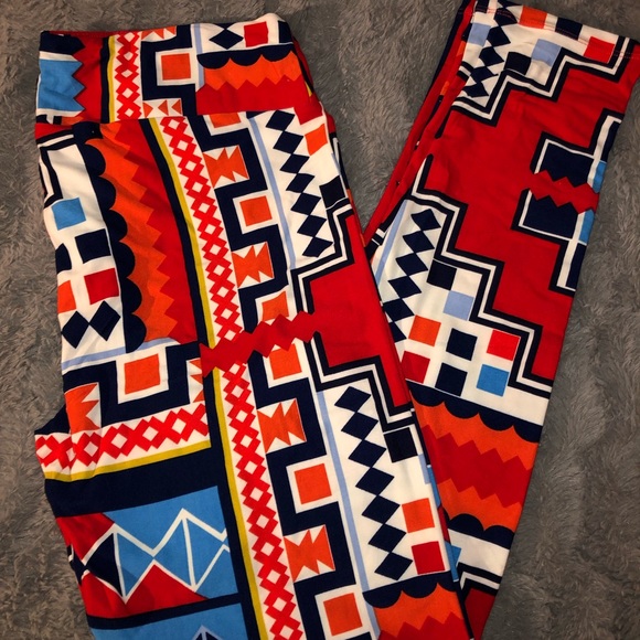 LuLaRoe Tall and Curvy Leggings - Picture 1 of 4